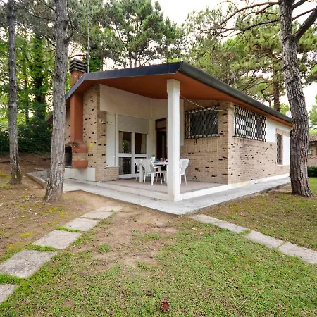Prázdninový dům Locazione Turistica Villaggio Laura *